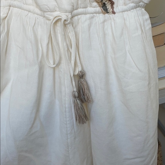 AMERICAN EAGLE Crochet Detail Romper - Picture 4 of 6